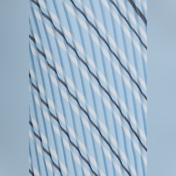 NWT Ganni pleated chiffon striped dress - Picture 2 of 9